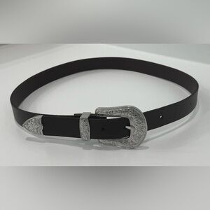 White House Black Market Leather Belt with Silver Buckle, Size XS Hip Fit